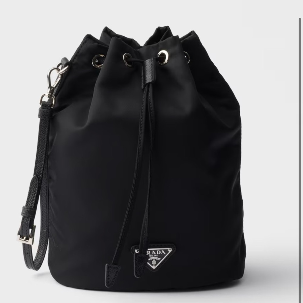 ✨ Prada Re-Nylon Bucket Pouch – Black ✨